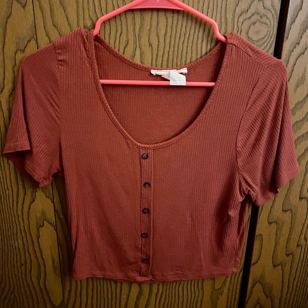 Pink crop top